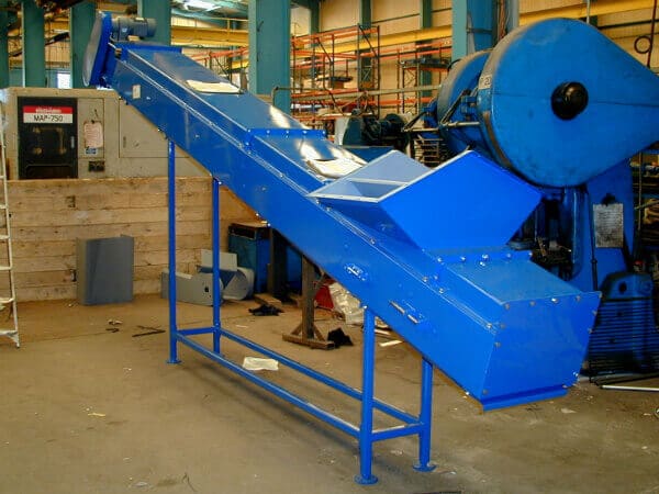 Recycling conveyor