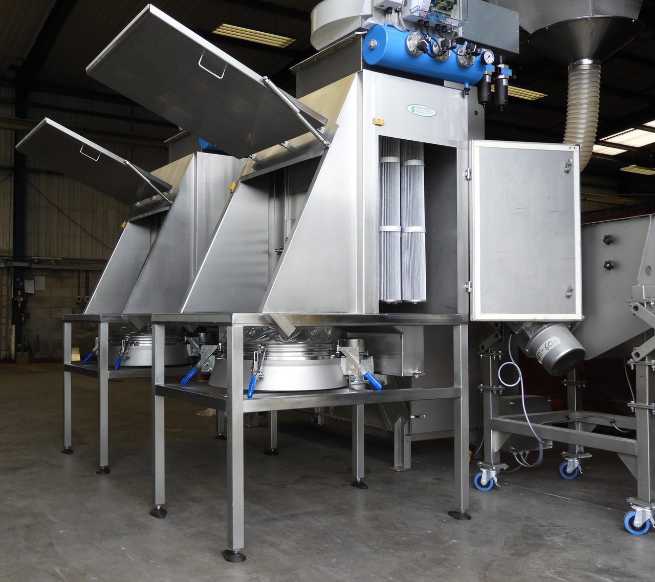 Gough Engineering Batch Sieve GBS850 with Full Dust Extraction Rip & Tip Station
