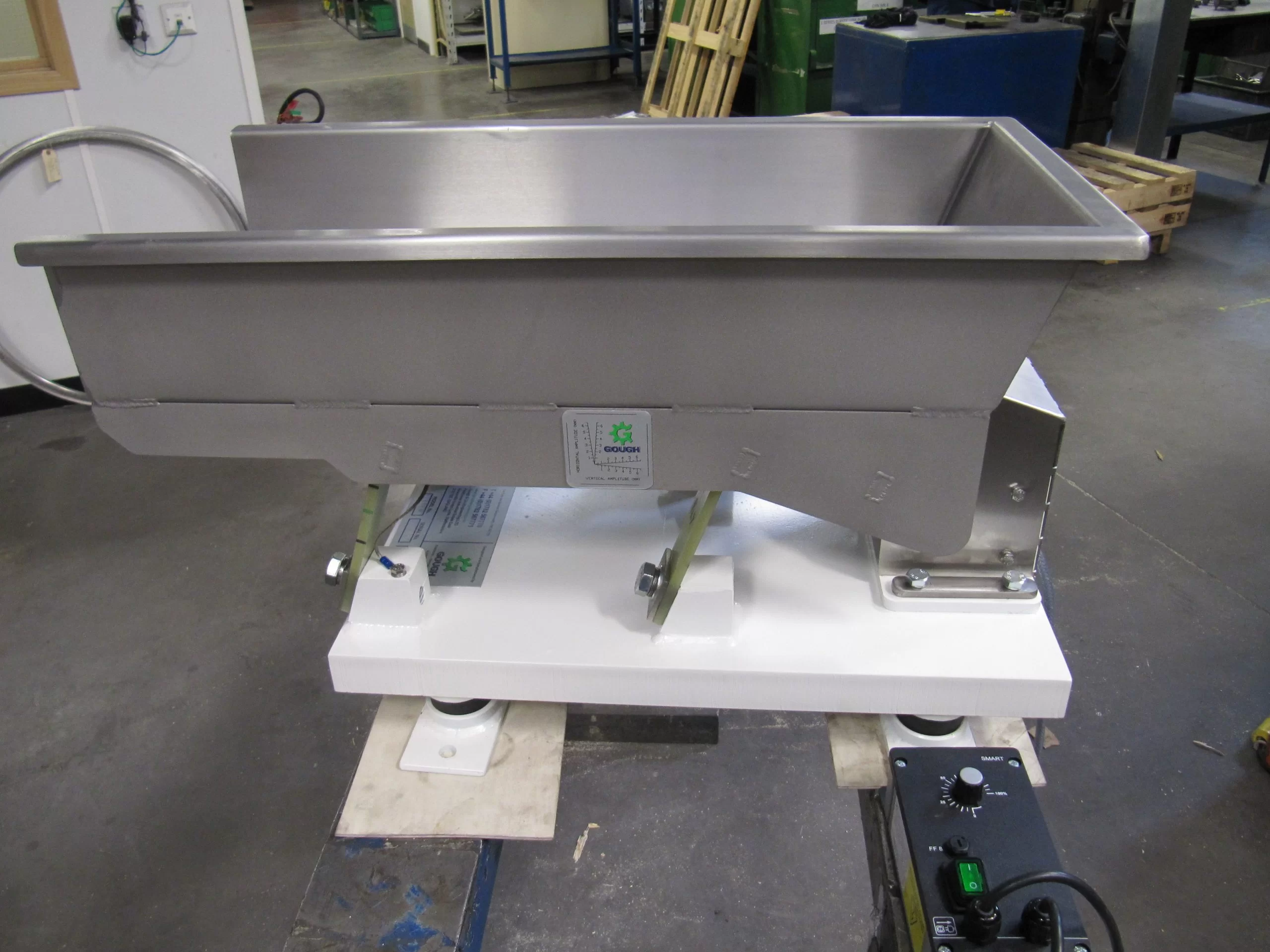 Gough Vibratory Tray Feeders