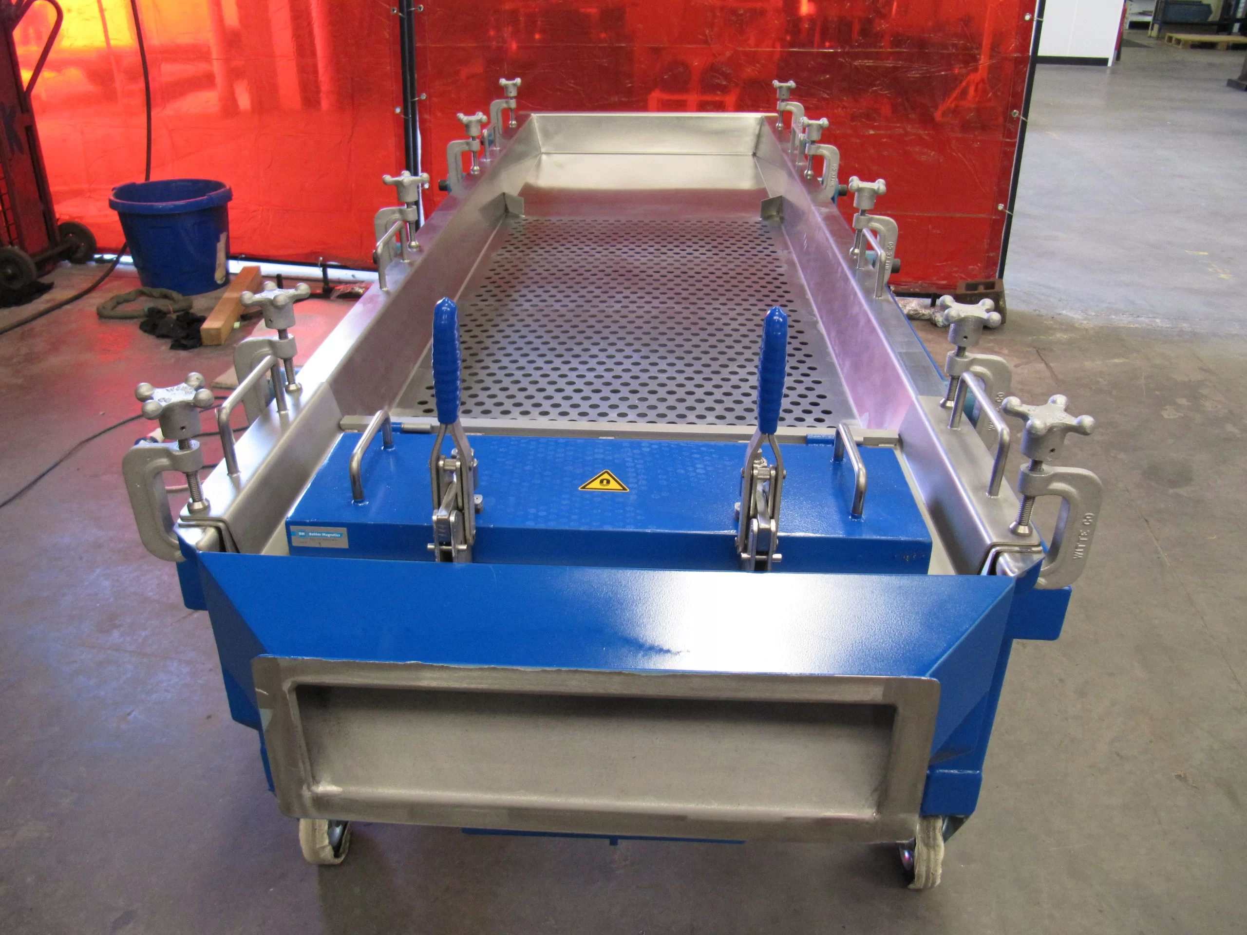 Gough Vibrating Linear Screen