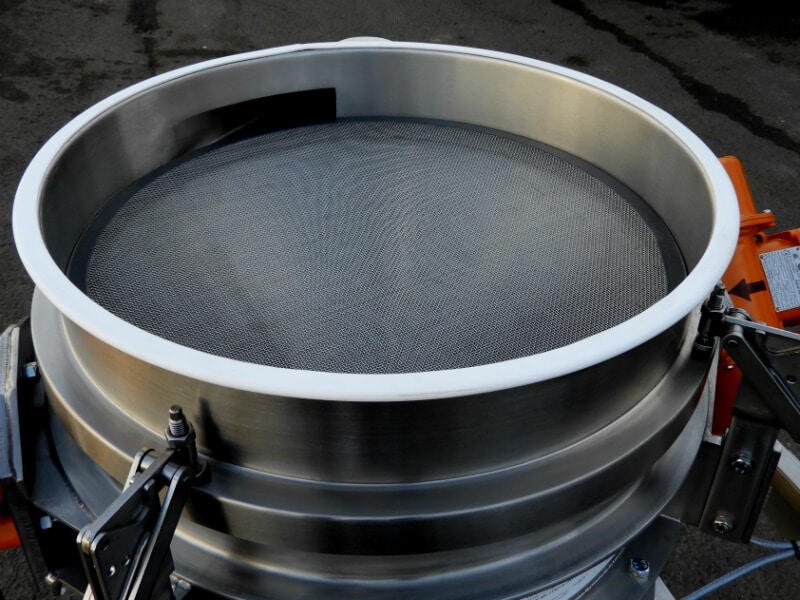 Vibrating scrren bonded screening mesh.